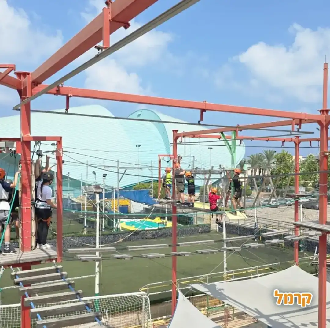 חווית טיפוס באקספארק