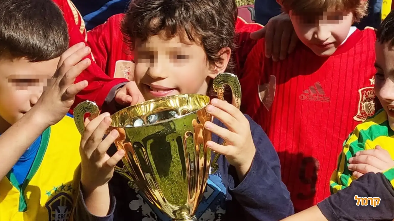 מסיבת כדורגל מטריפה - 073-7578659