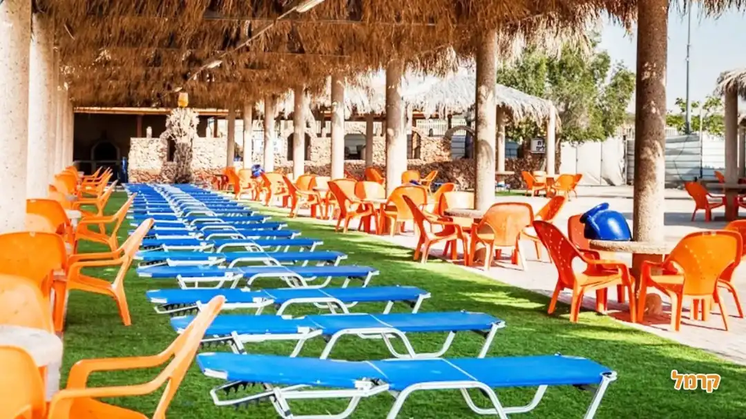 כסאות שיזוף