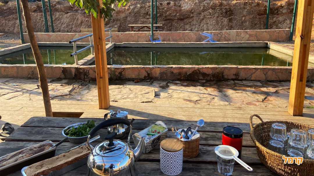 חוויה מגבשת בטרקטורוני אלון מורה