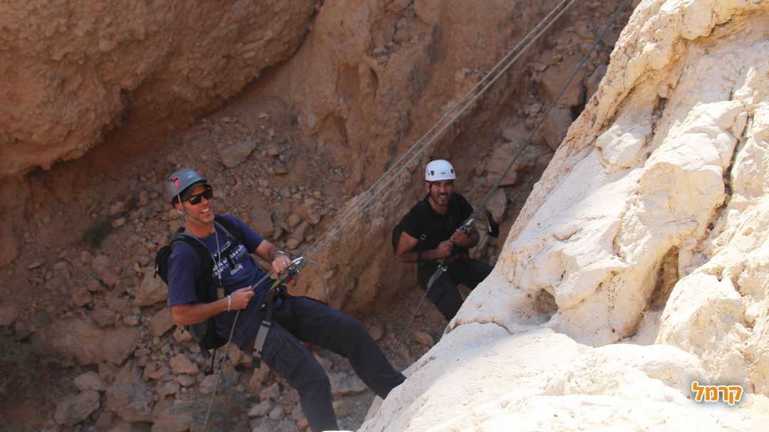 פעילות סנפלינג מגבשת עם סימבה