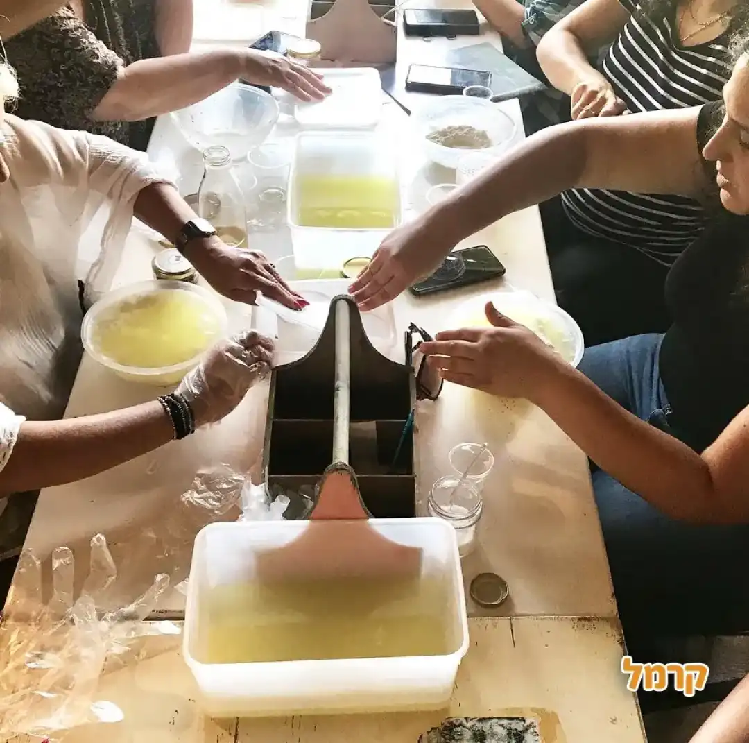 מכינים את הגבינות יחד