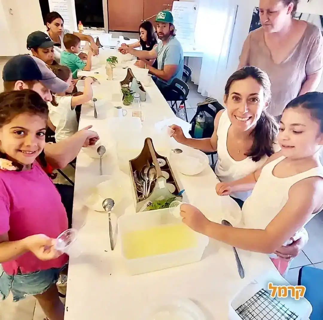 מכינים יחד גבינה