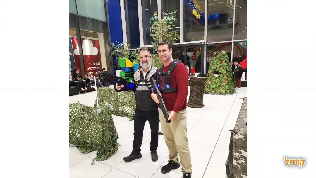 הפעלה מגבשת עם קרייזי לייזר