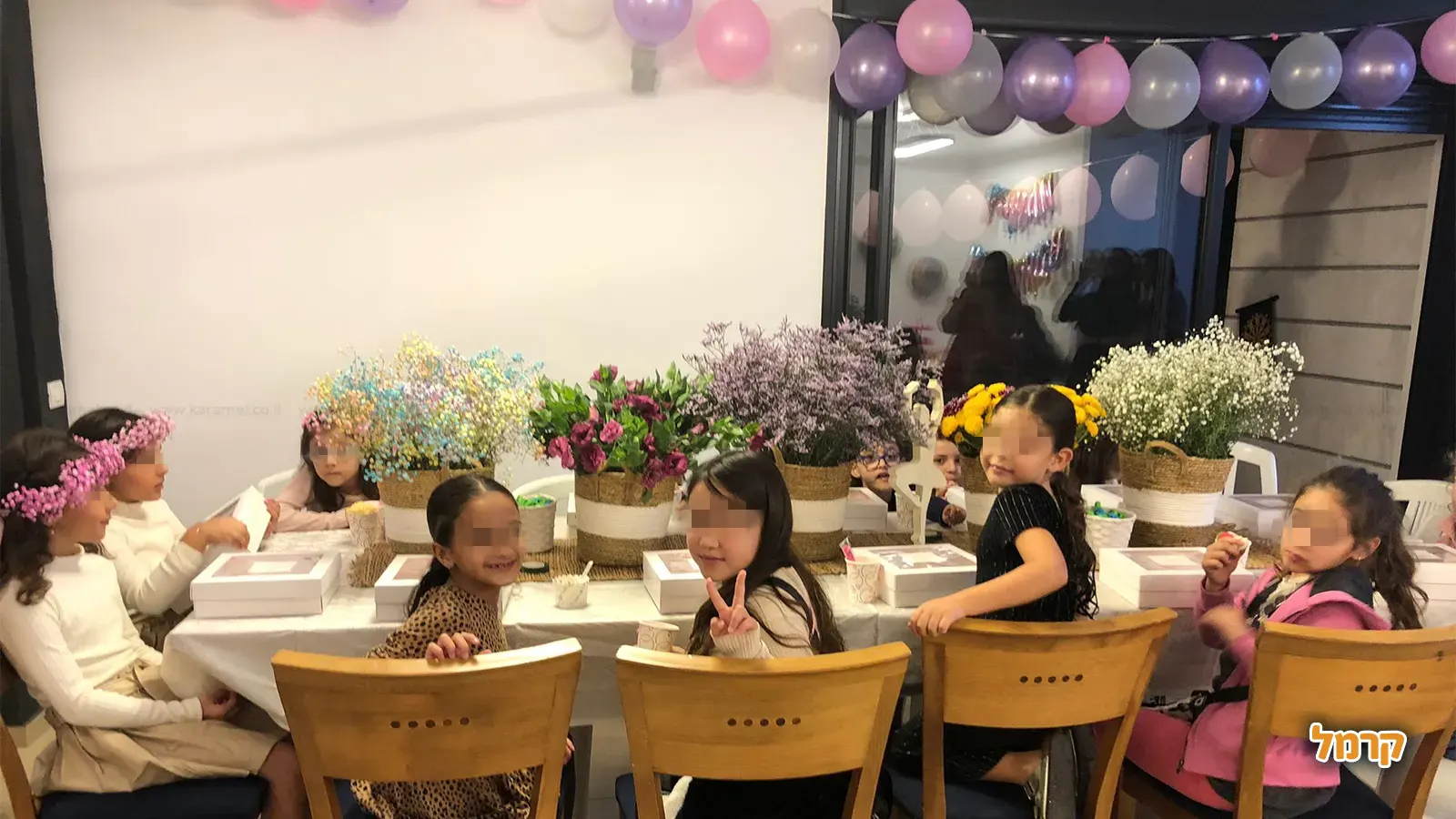 דריה עיצוב בפרחים - 073-7824021