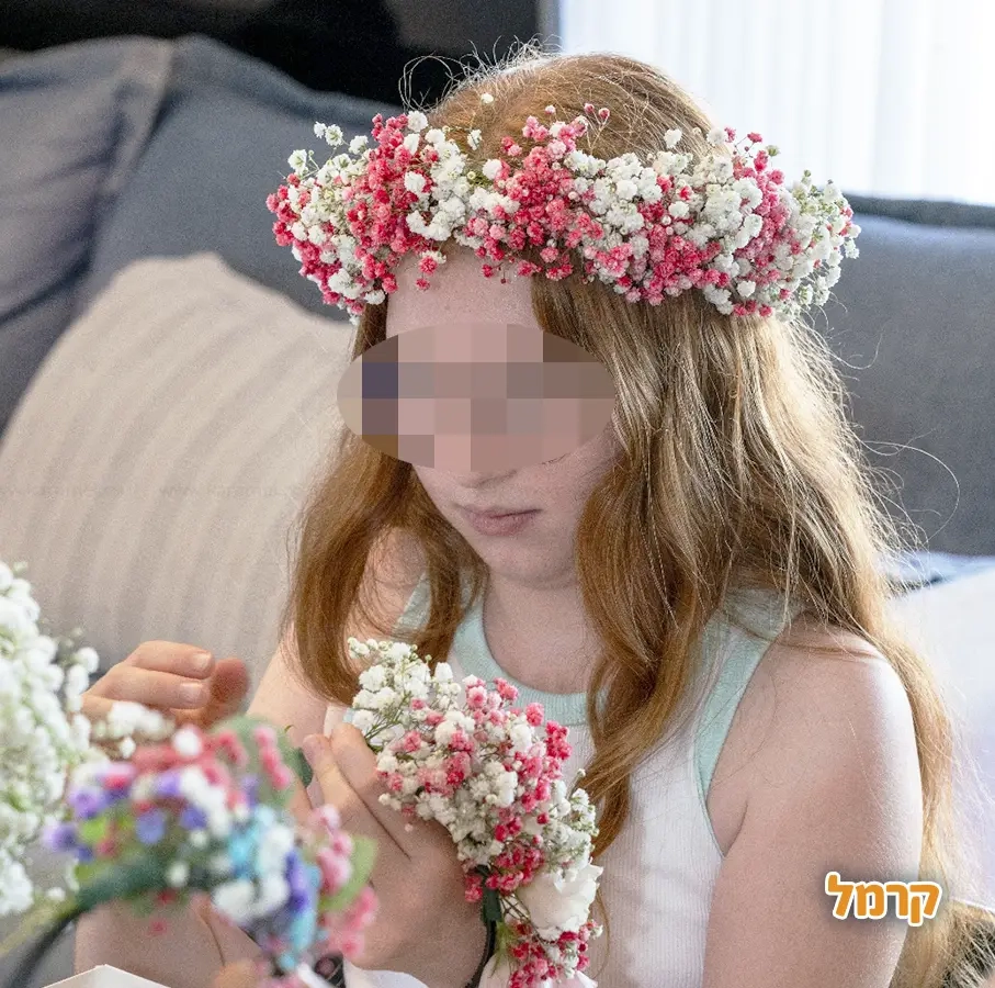 דריה עיצוב בפרחים - 073-7824021