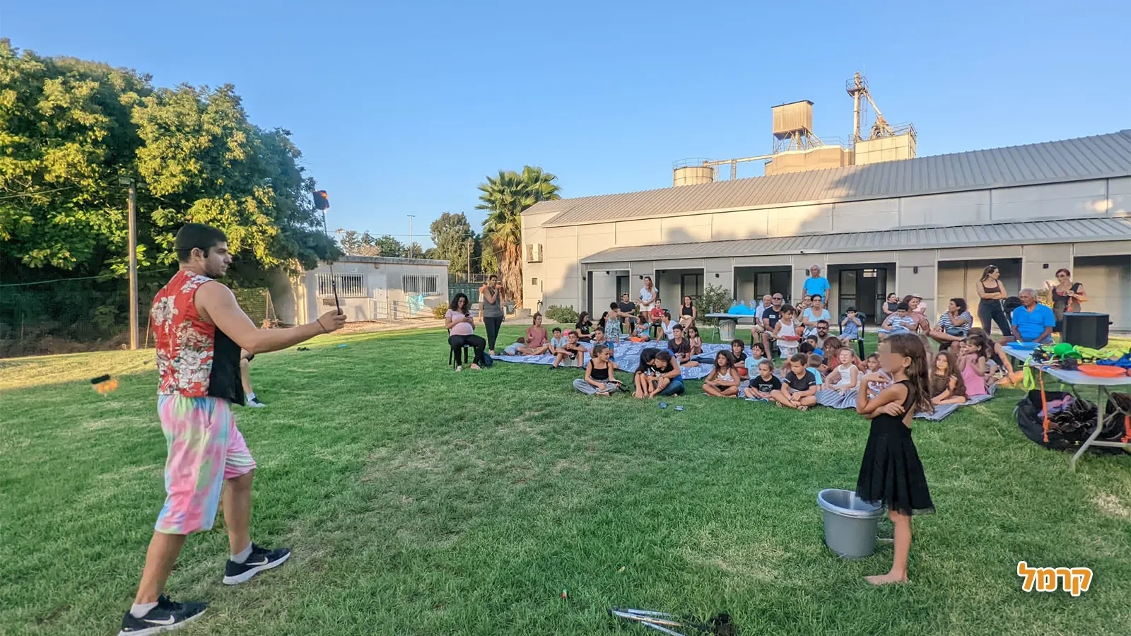 הקרקס של תומר - 073-7586016