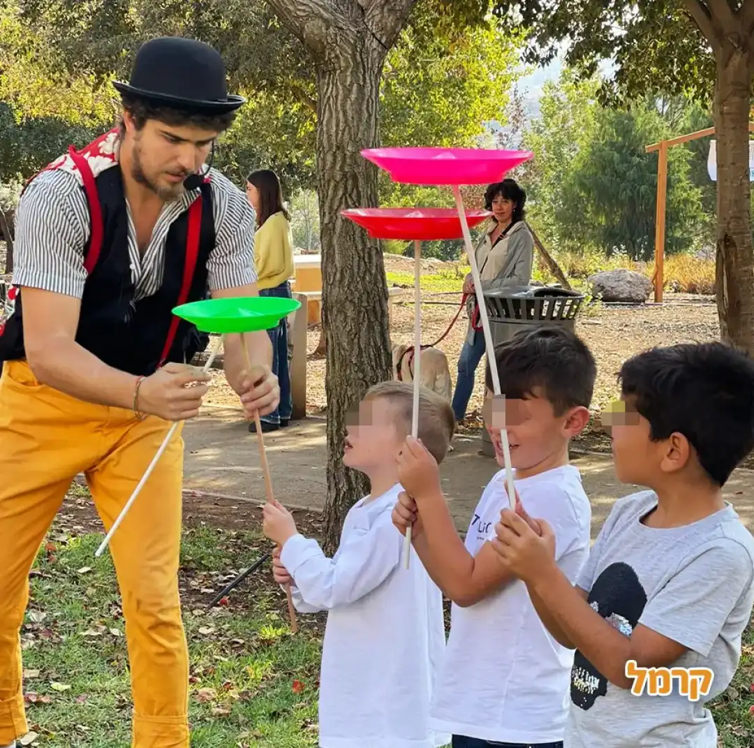 הקרקס של תומר