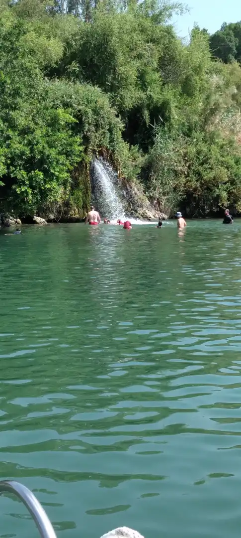 שייט חווייתי ואתגרי במי הכנרת