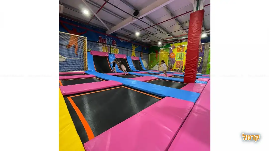 אזור טרמפולינות