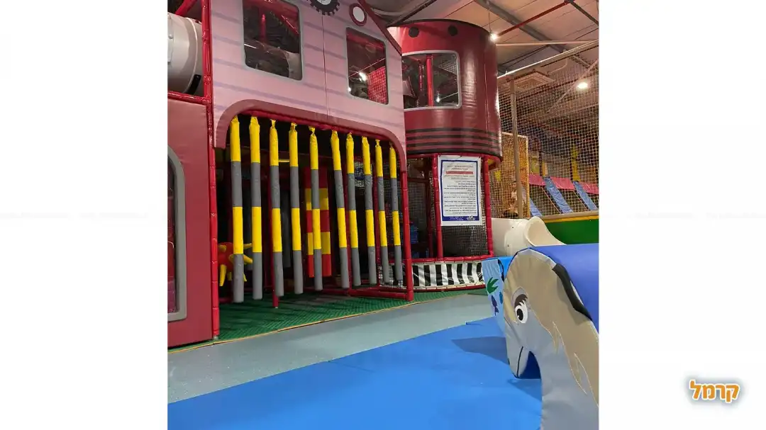 פליי פארק גן יבנה