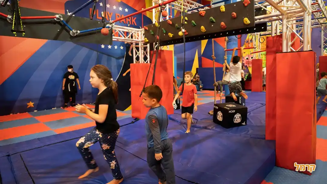 ילדים במסלול נינג'ה