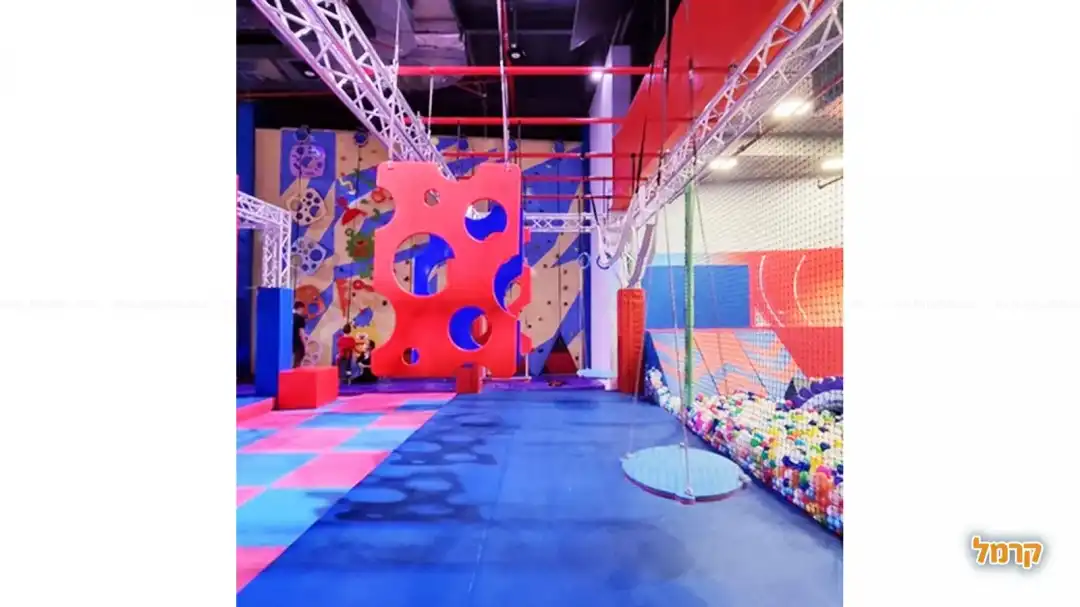 מתקן מעבר חלק ממסלול נינג'ה