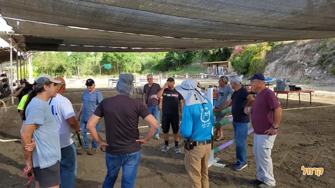 מפגש לפני רכיבה