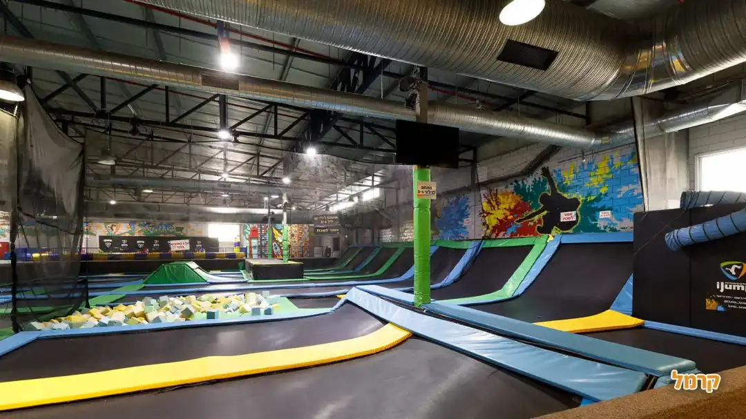 כניסה למתחם לגיל 3 עד 6