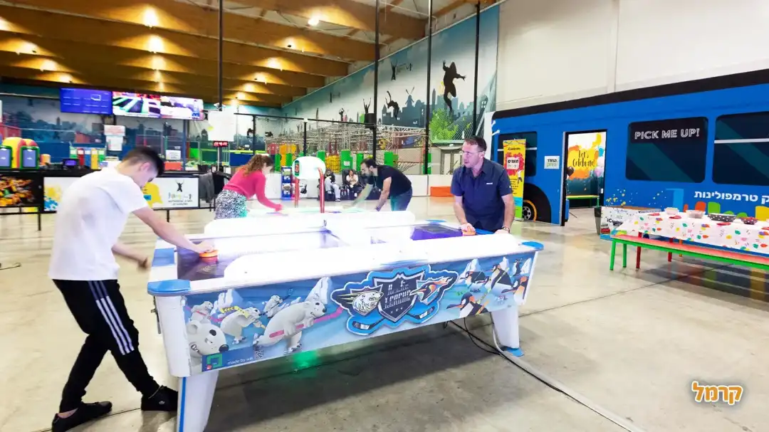 שולחנות משחק