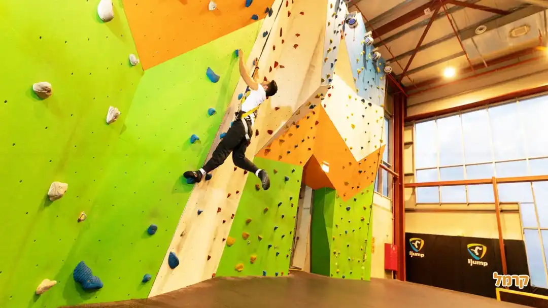 טיפוס בכל גיל