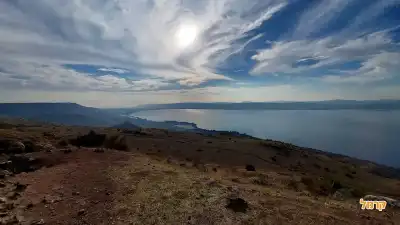 נוף מרהיב מעל אגם הכנרת נוף מרהיב מעל אגם הכנרת