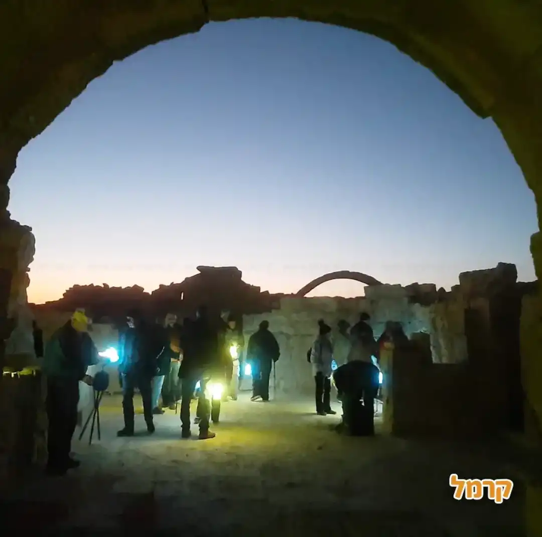 לילות מדבר- עששיות ותצפיות כוכבים