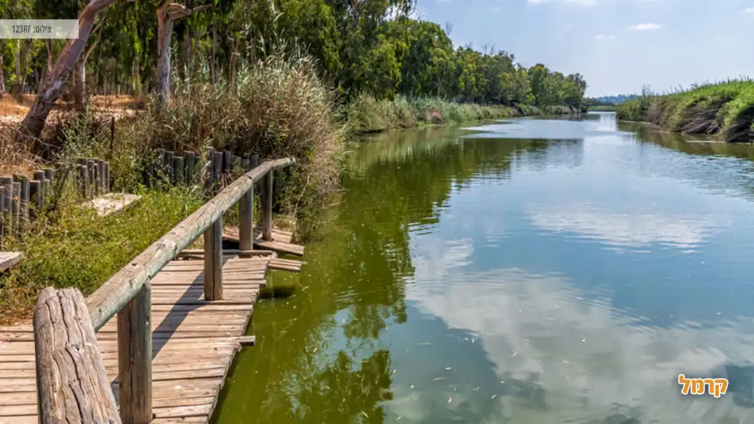 טיול בנחל אלכסנדר