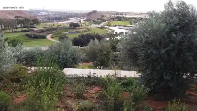 פארק השרון במבט מרחוק