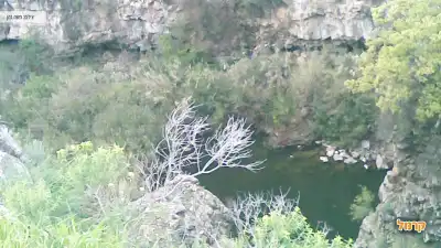 בריכת המשושים אחד היובלים של שפל הזאכי