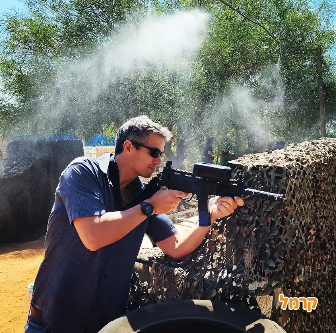 משחק לוחמה לייזר טאג חולון