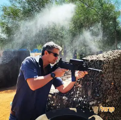 משחק לוחמה לייזר טאג חולון