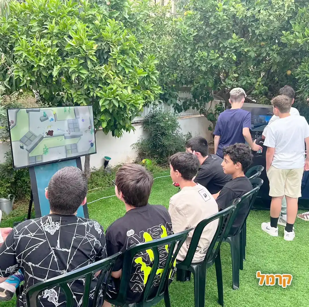 נקסט לבל וי.אר