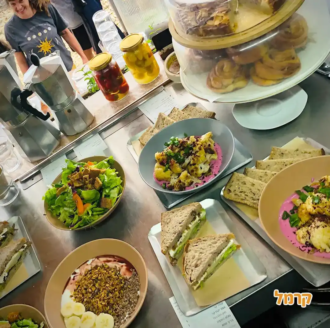 עגלת קפה יער