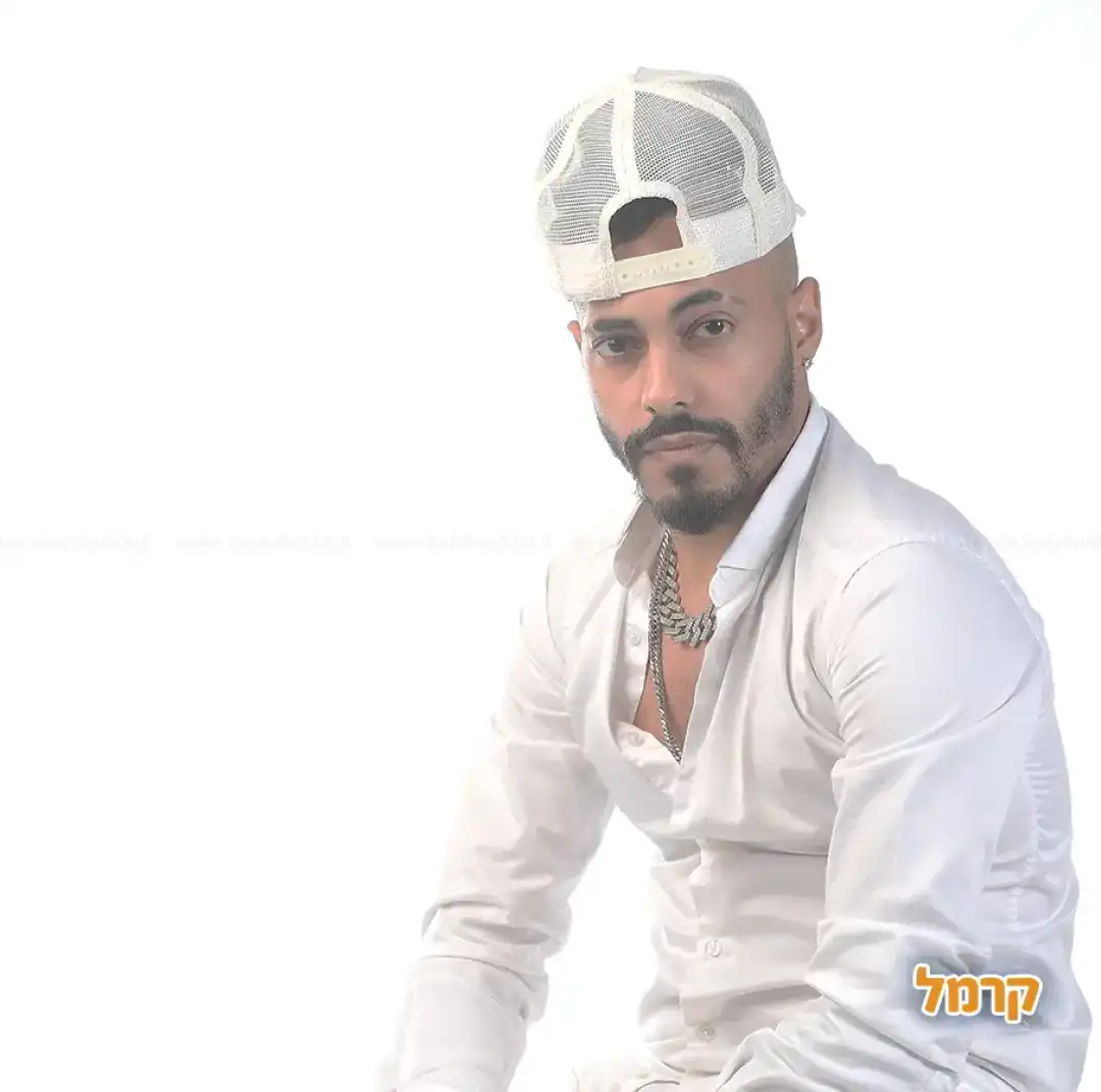 כוכב הרשת שמחזק ילדים ובני נוער מבפנים