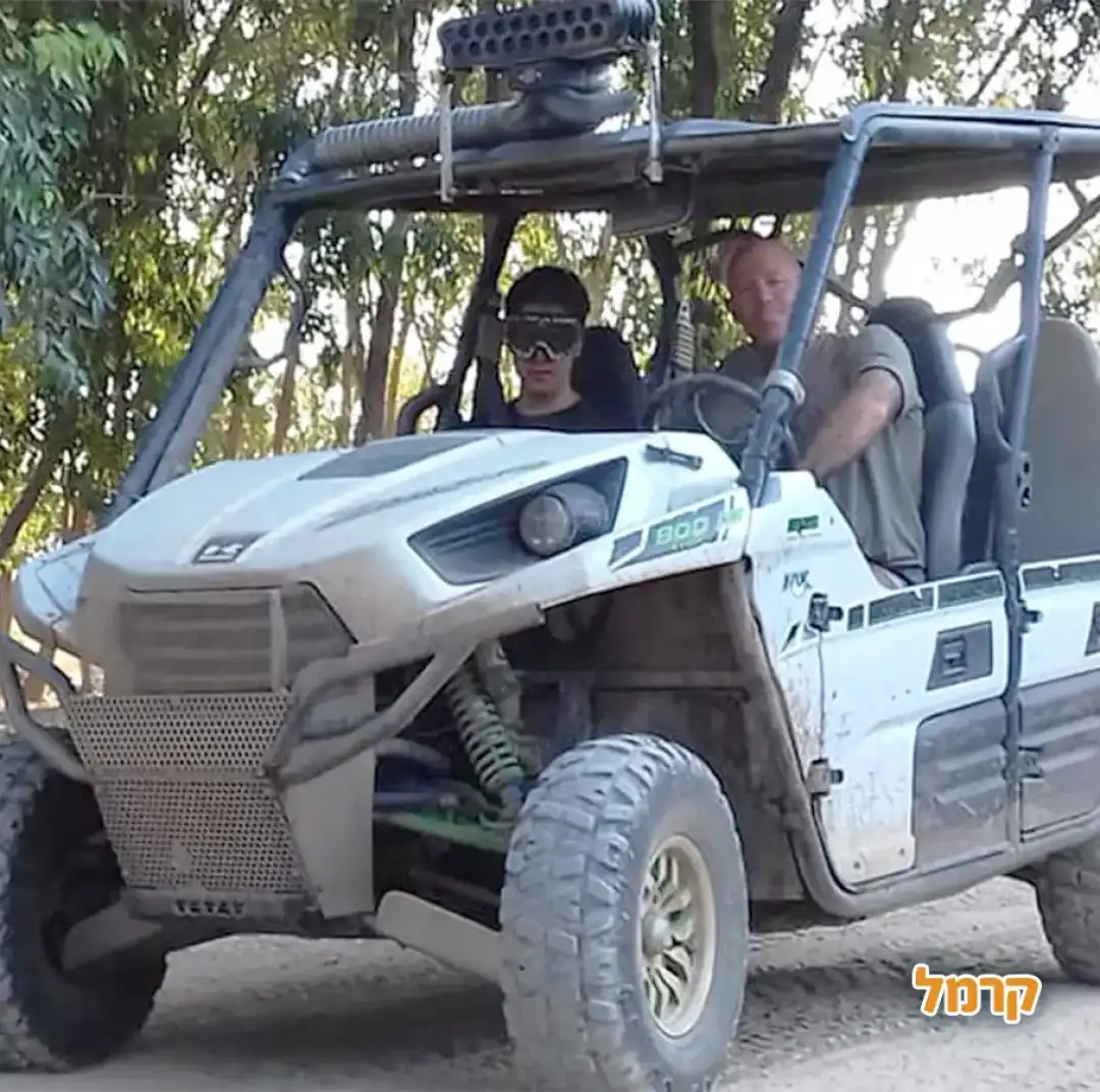 בעקבות השטח