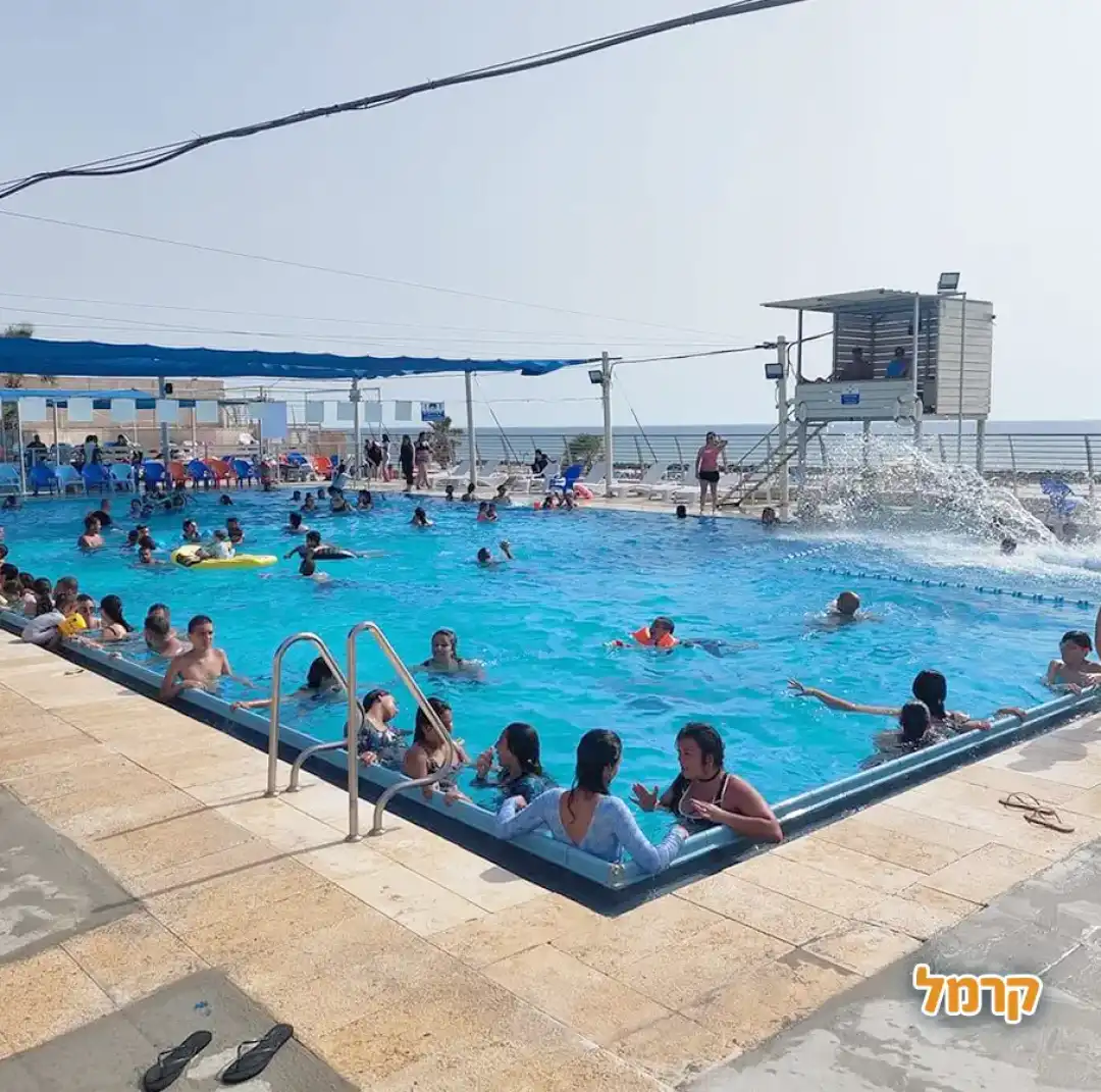 פארק המים גלי ים