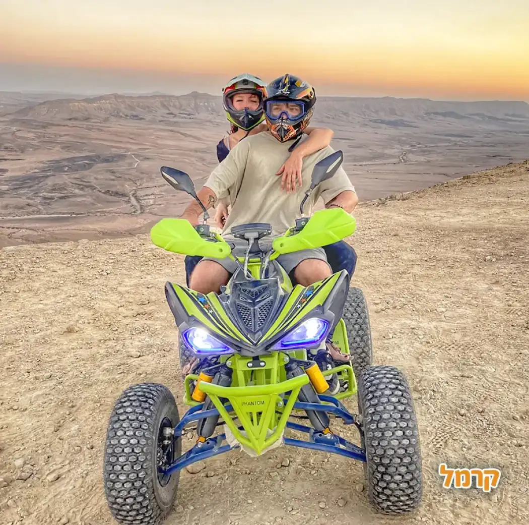 טרקטורוני גן עדן במדבר