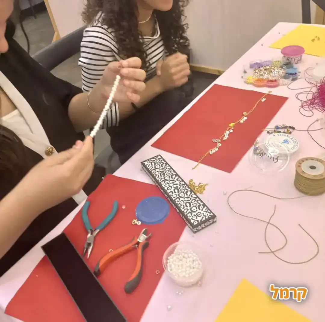 הסדנה לתכשיטנות של בלומה