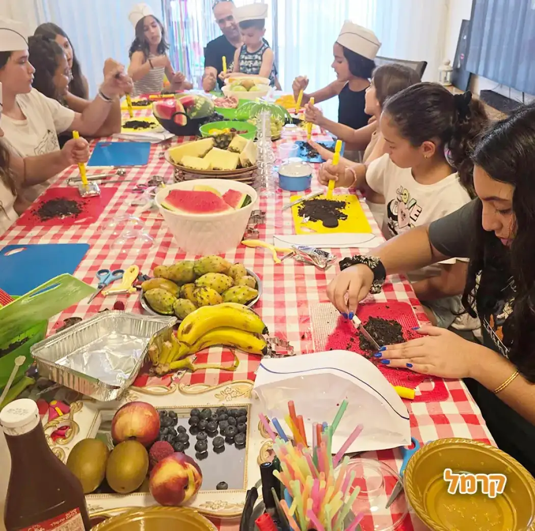 סדנת שייקים קייצית סדנת שייקים קייצית