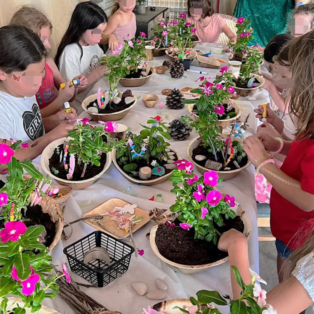 גינת הקסמים - סדנאות חווייתיות של יצירה