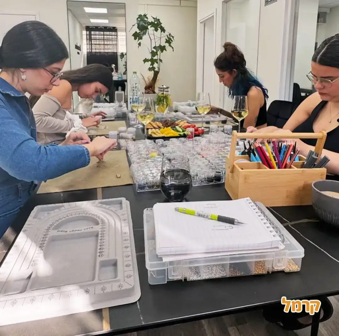 אלכסנדרוב דיזיין