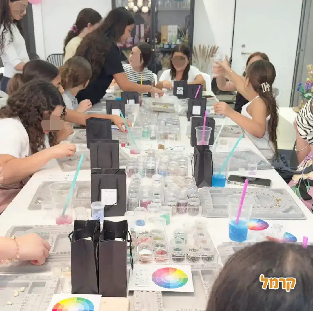 אלכסנדרוב דיזיין