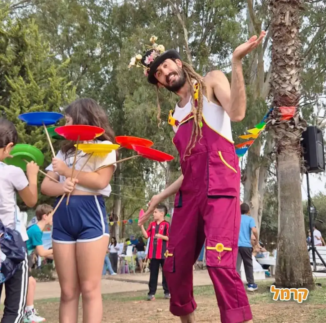 גיגי ג'אגלינג