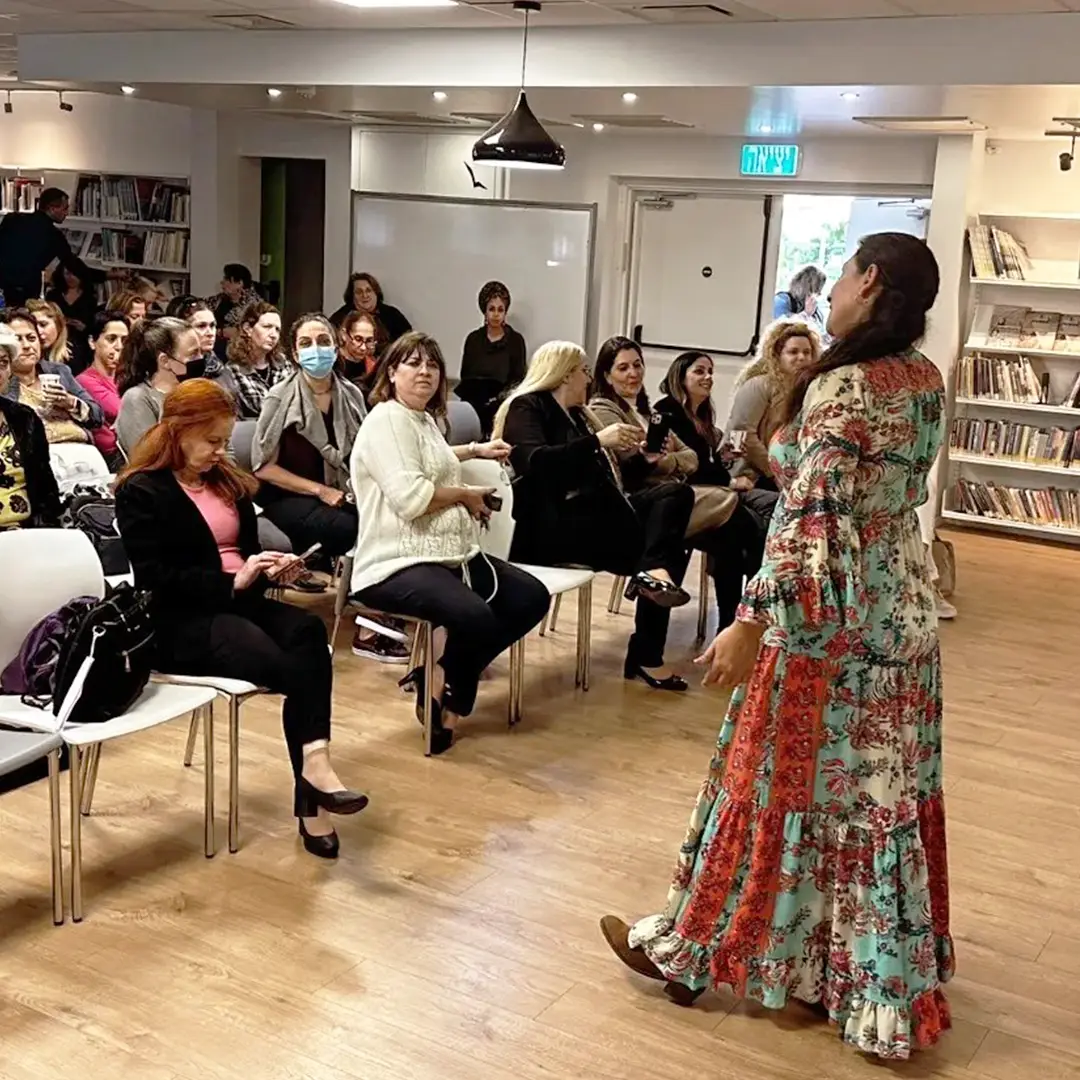 פסיכולוגיה חיובית ועקרון האושר