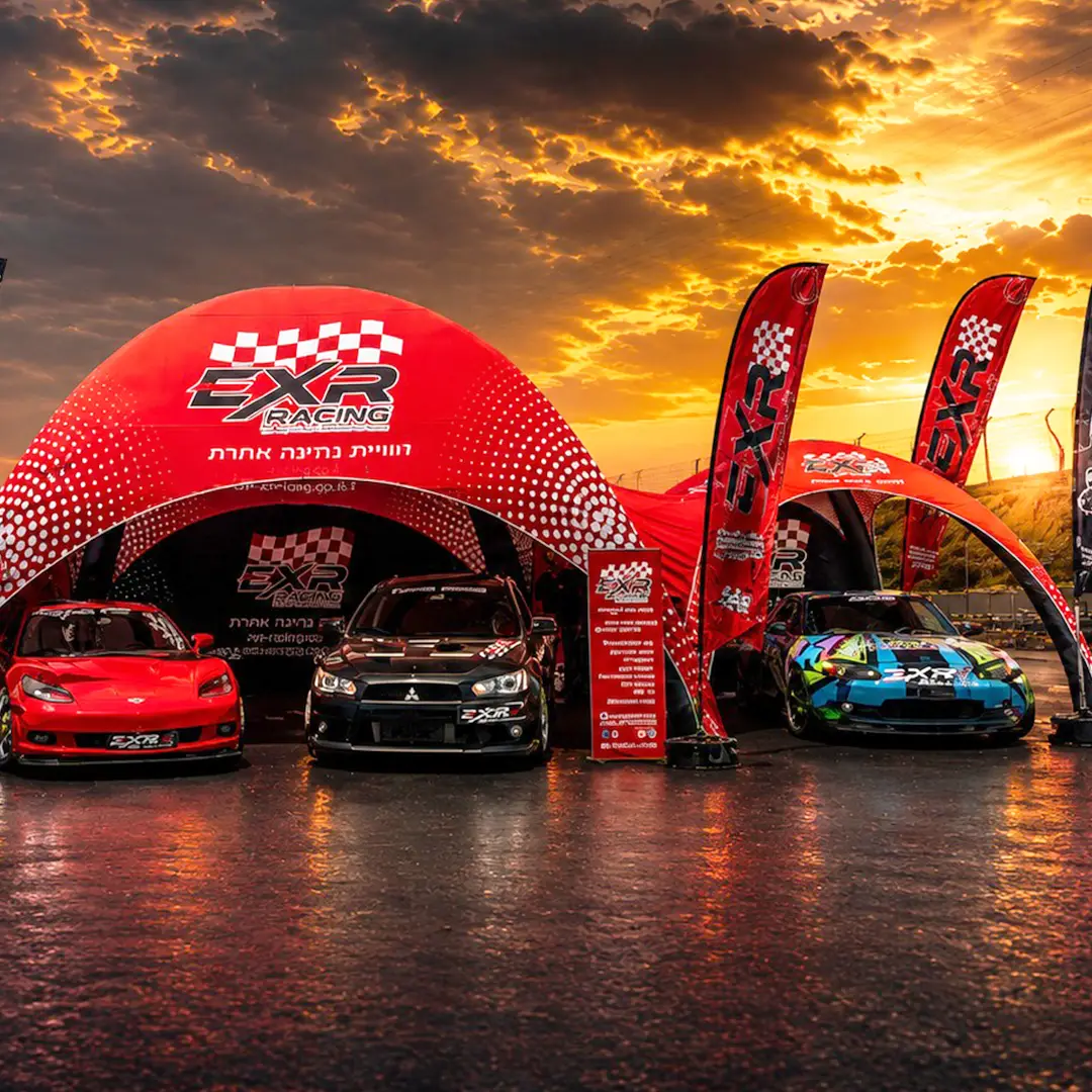 EXR Racing - נהג מרוצים ליום אחד