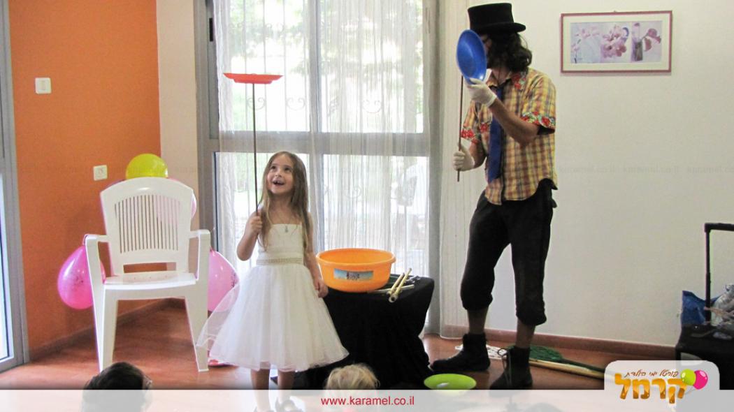 יומולדת קרקס בועות סבון - 073-7828073