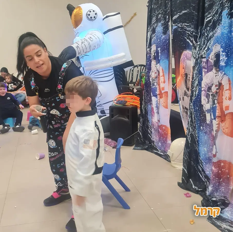 כוכבי החלל - 073-7584895