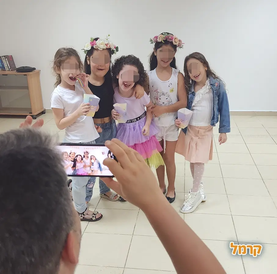 זומבה עם דניאלה - 073-7584894