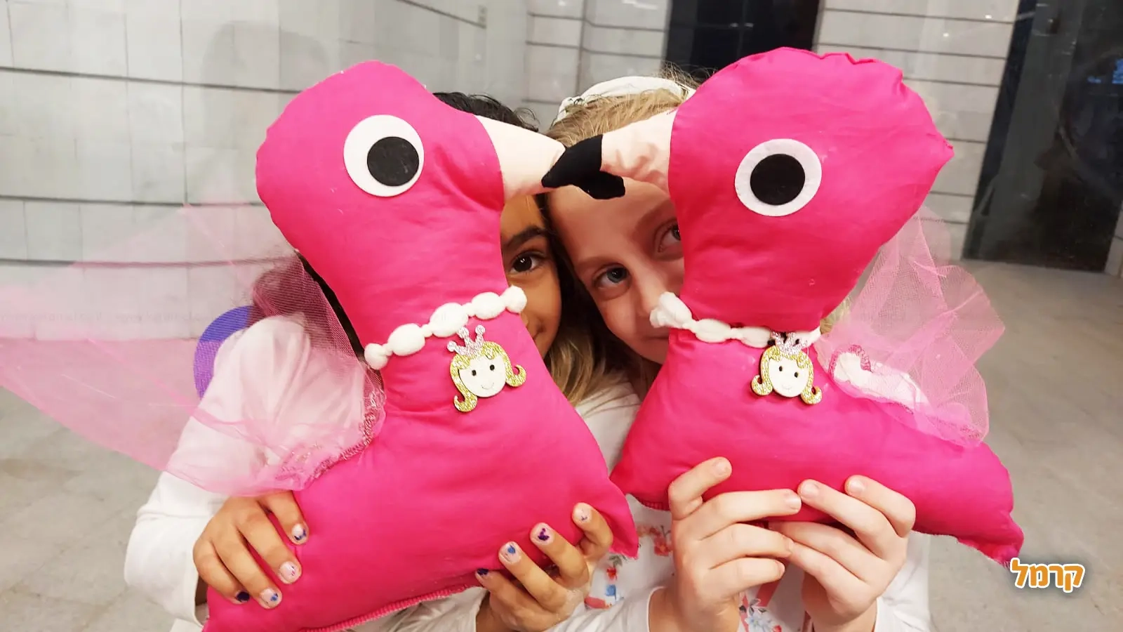 סדנאות היצירה של ענת - 073-7585503