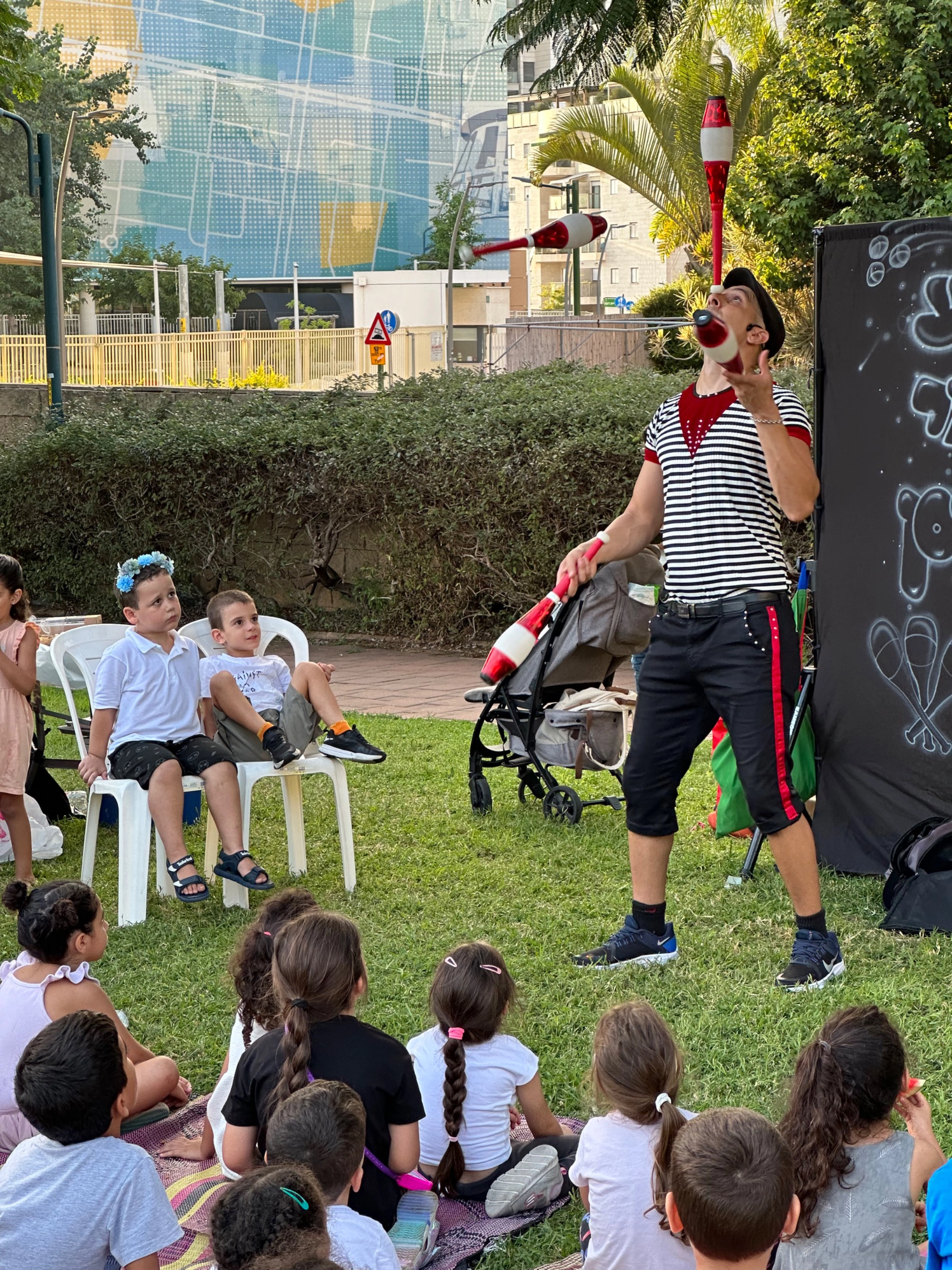 ניר הקרקסן - 073-7585039