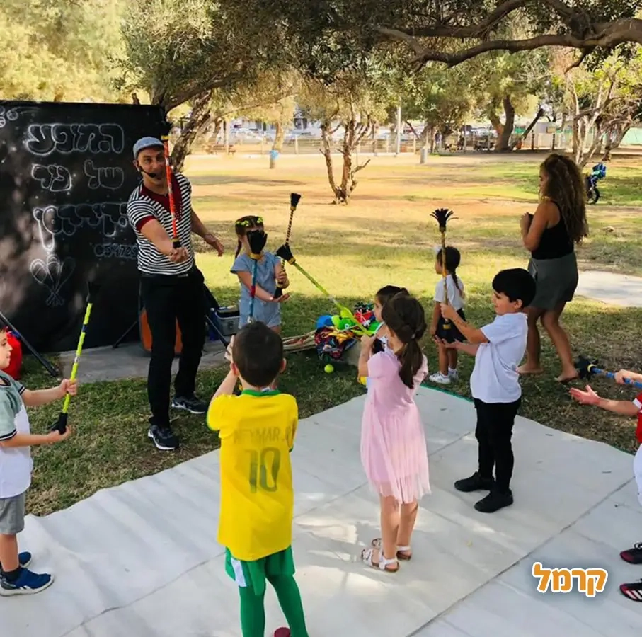 ניר הקרקסן - 073-7585039