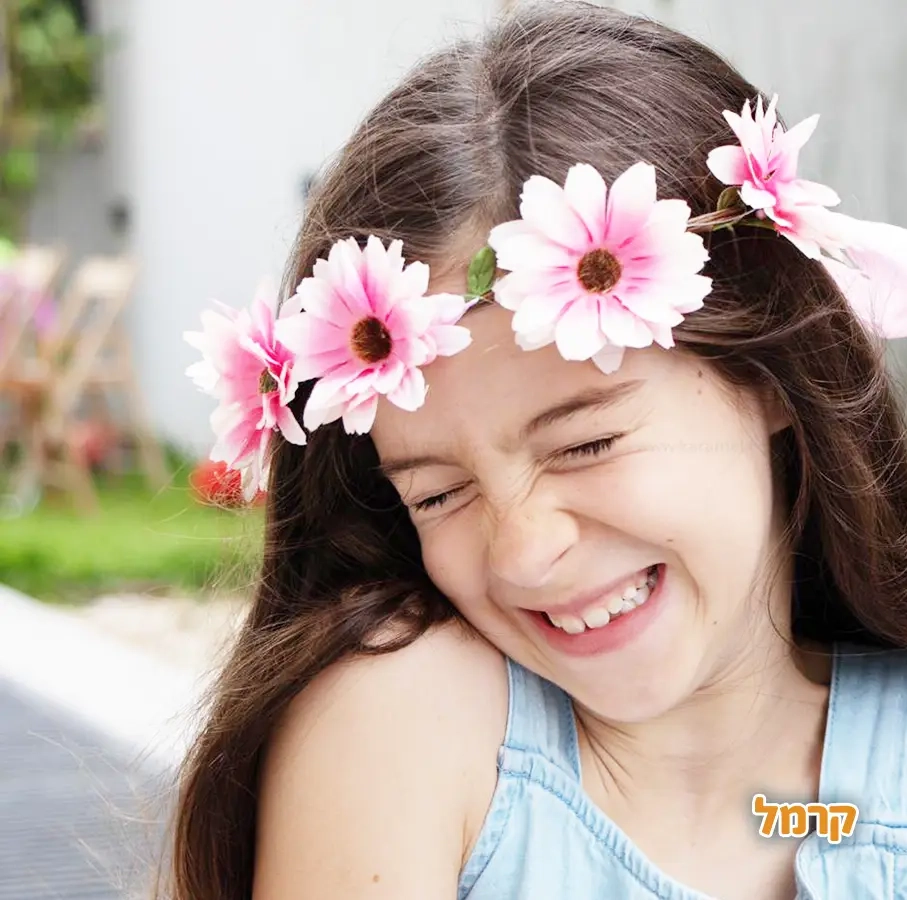 פשוט אוהבת - שזירת פרחים - 073-7585021